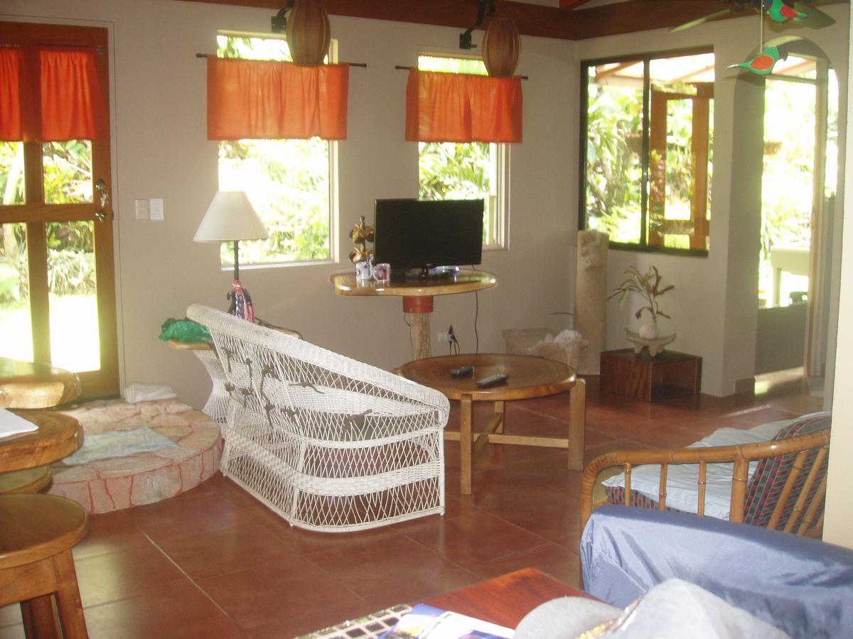 Marita'S Bed And Breakfast Nuevo Arenal Dış mekan fotoğraf